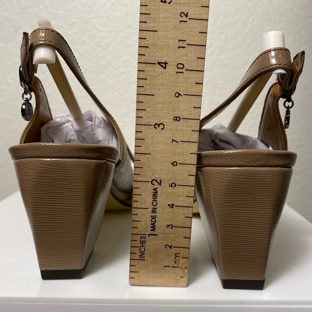 J.Renee Samina Mushroom Slingback Block Heels Size 7.5 NWT - Picture 14 of 15
